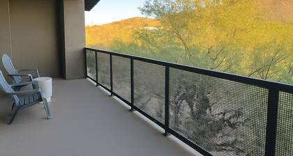 Modern Cave Creek Home 2 Min Walk to Town Center with Garage!