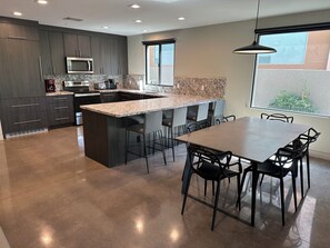 Microwave, oven, stovetop, dishwasher