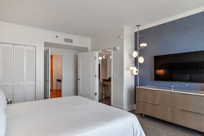 1 chambre, fer et planche à repasser, Wi-Fi, literie fournie