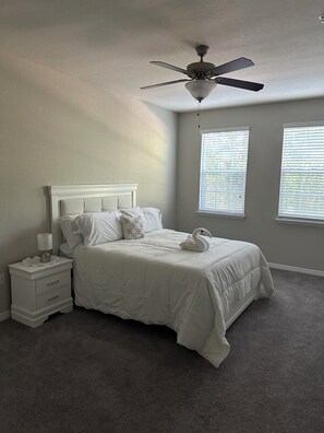 2 bedrooms, iron/ironing board, WiFi, bed sheets - 2-bedroom apartment in pleasant Tampa with WiFi, AC (Tampa)