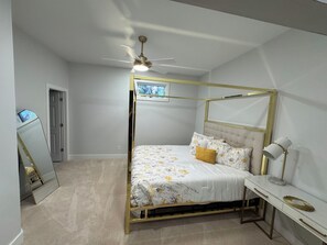 4 bedrooms, iron/ironing board, WiFi, bed sheets - Luxury 4BR Wellness Escape Near Lake Norman: Sauna + Patio + Gym (Huntersville)