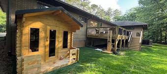  Twin Cove Luxury Wellness Retreat 4B/4B