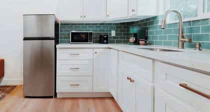 Packwood's Summerland Suite