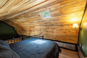 Schreibtisch, kostenloses WLAN, Bettwäsche