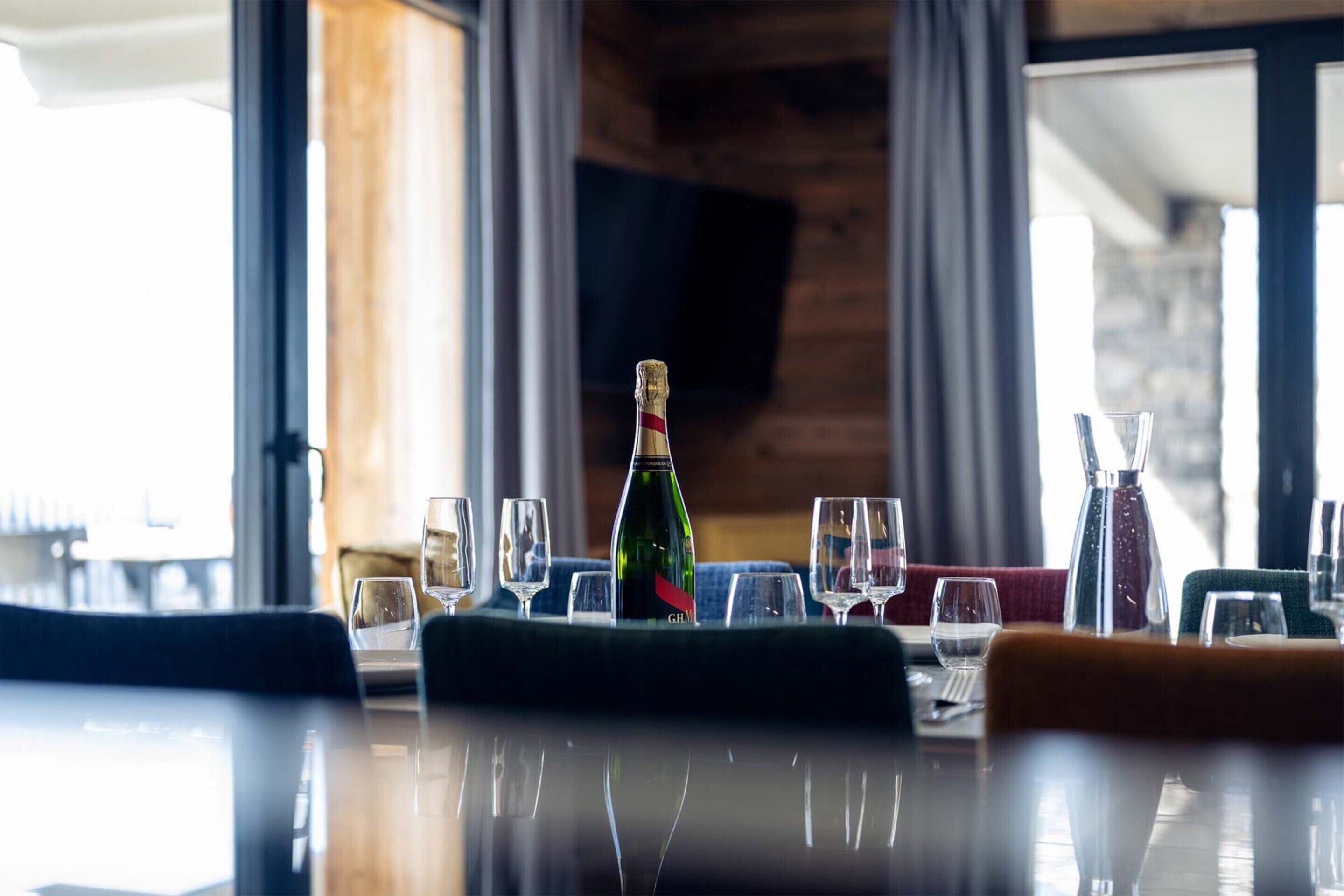 하우스 | 다이닝