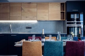 House | Dining