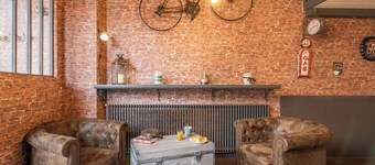 Unique industrial loft in city center 130m2, 3 bedrooms, ideal for a family