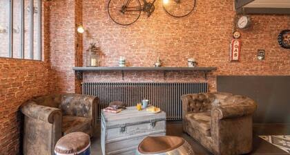 Loft industriel unique en centre ville 130m2, 3 chambres, ideal en famille