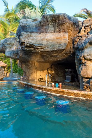 5 outdoor pools - Hotel Playa Mazatlan - All Inclusive (Mazatlán)