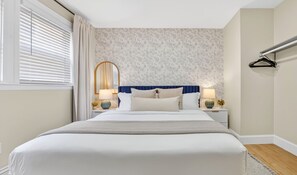 10 bedrooms, iron/ironing board, WiFi, bed sheets