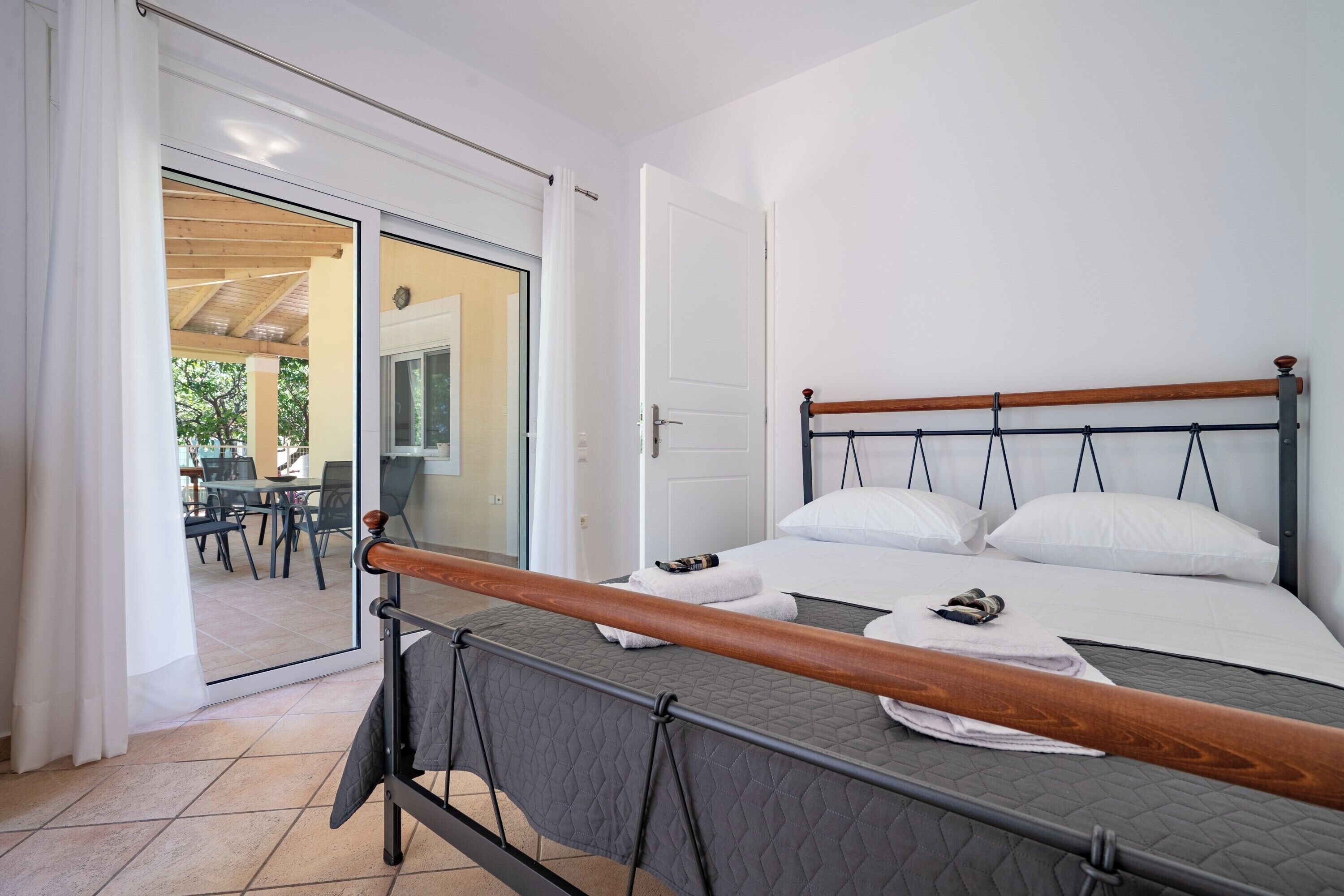 3 soverom, strykejern/-brett, wi-fi og sengetøy