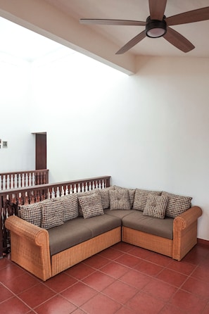 Smart TV, fireplace - Rustic Casona w. Seaview, Jacuzzi, Fire Pit & AC between Cabo Rojo & Lajas (Cabo Rojo)