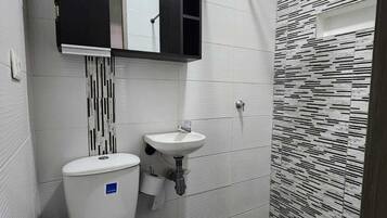 Towels, toilet paper