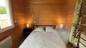 3 chambres, fer et planche Ă repasser, Wi-Fi gratuit, draps fournis