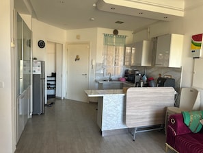 Interior - Spacious bright apartment 300 m from the beach - tourist area - wifi (Mahdia)