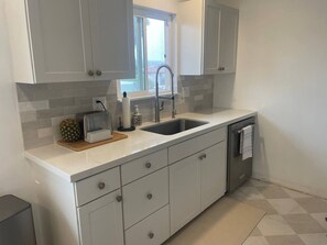 Private kitchen - Casa Dos!! (Carlsbad)