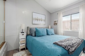 1 bedroom, iron/ironing board, free WiFi, bed sheets - Updated 1-bedroom queen/ Free WiFi, AC Resort of Greenfield Village Mesa 55+ (Mesa)