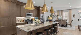 Experience Luxury - just steps away from live music & food