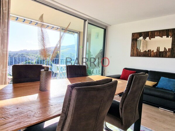 Interior - Sea View T2 Apartment, Loggia, Shared Parking in Banyuls (Banyuls-sur-Mer)