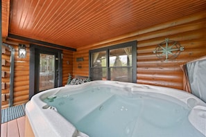 Bain à remous intérieur