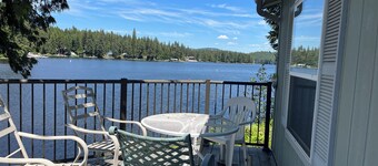 3-bedroom lakefront cabin with WiFi, AC and a private dock.  Bring the family!