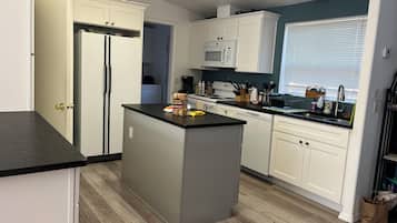 Microondas y lavavajillas