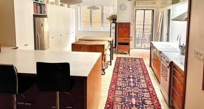 5200$ Luxurious Artist Loft in Little Italy