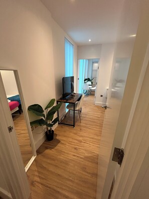 2 sovrum, strykjärn/strykbräda, wi-fi och sängkläder