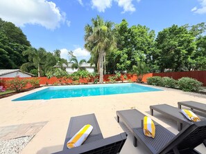 Apartment | 3 bedrooms - 10min to Legoland Pool Billiards King (Winter Haven)