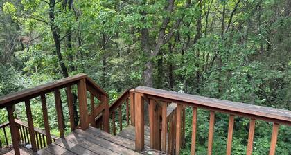 Lake Shawnee Retreat