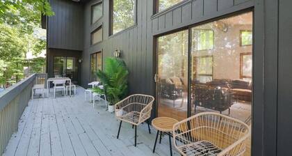 Candlewood Chalet | Hot Tub • Lakes • Pool • Games