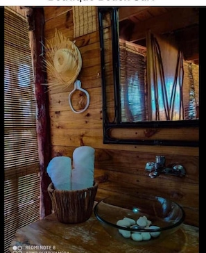 Family Bungalow, Balcony, Beach View | Bathroom | Towels, soap, shampoo, toilet paper