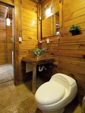 Family Bungalow, Balcony, Beach View | Bathroom | Towels, soap, shampoo, toilet paper