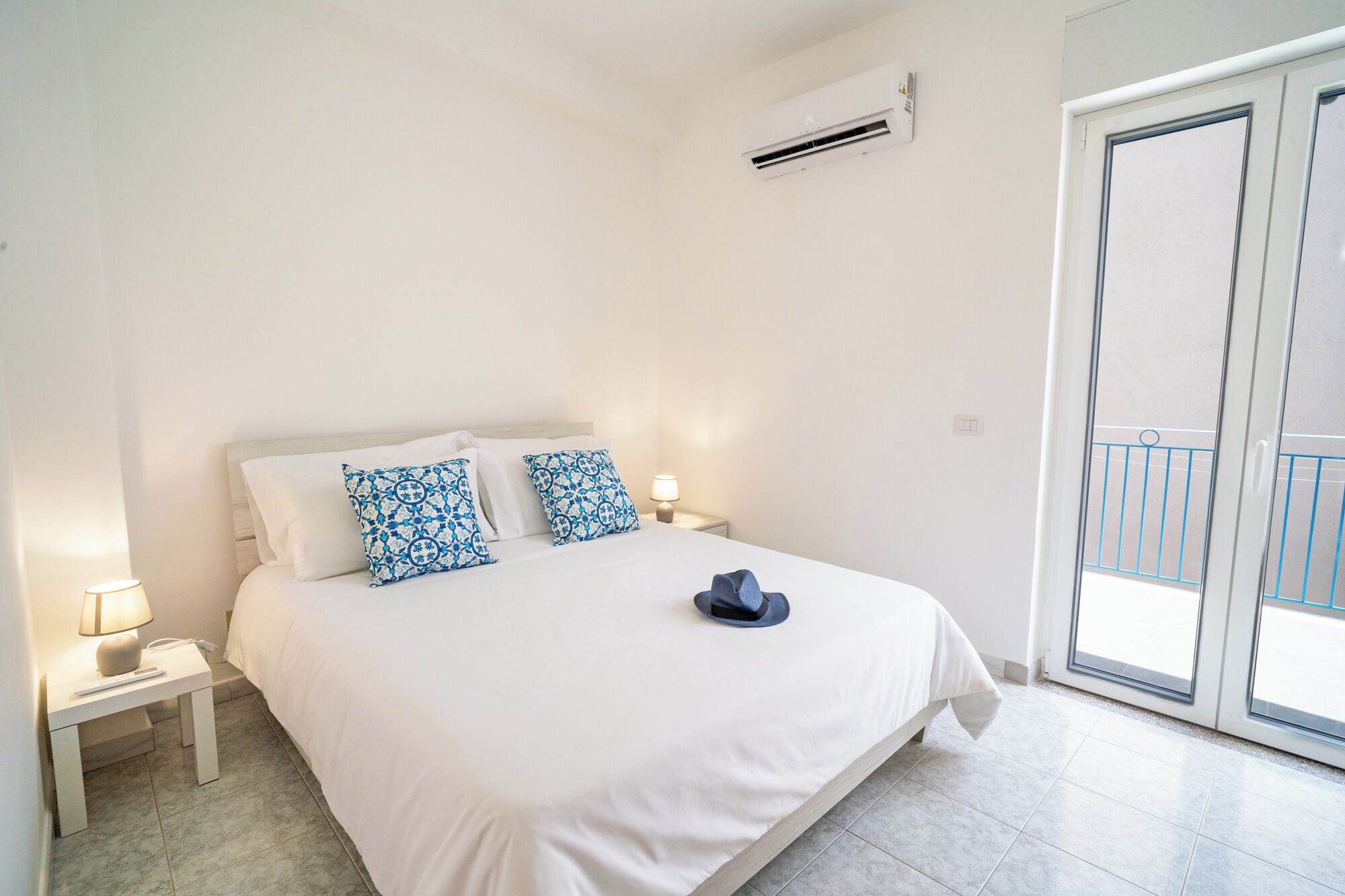 2 chambres, fer et planche à repasser, lit parapluie, Wi-Fi gratuit