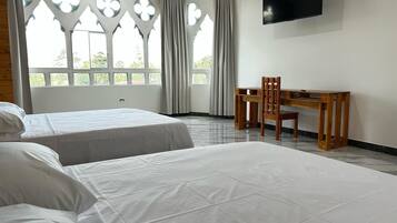 Double Room, Garden View | Desk, laptop workspace, free WiFi