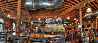 Stylish, Modern and Posh Downtown Kirkwood Suite Escape