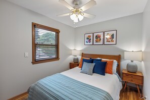 2 bedrooms, in-room safe, iron/ironing board, travel crib