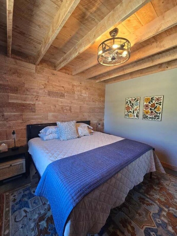 2 bedrooms, free WiFi, bed sheets