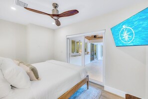 4 bedrooms, desk, iron/ironing board, travel cot