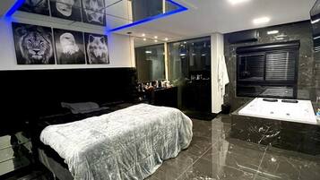 Wifi gratis y ropa de cama