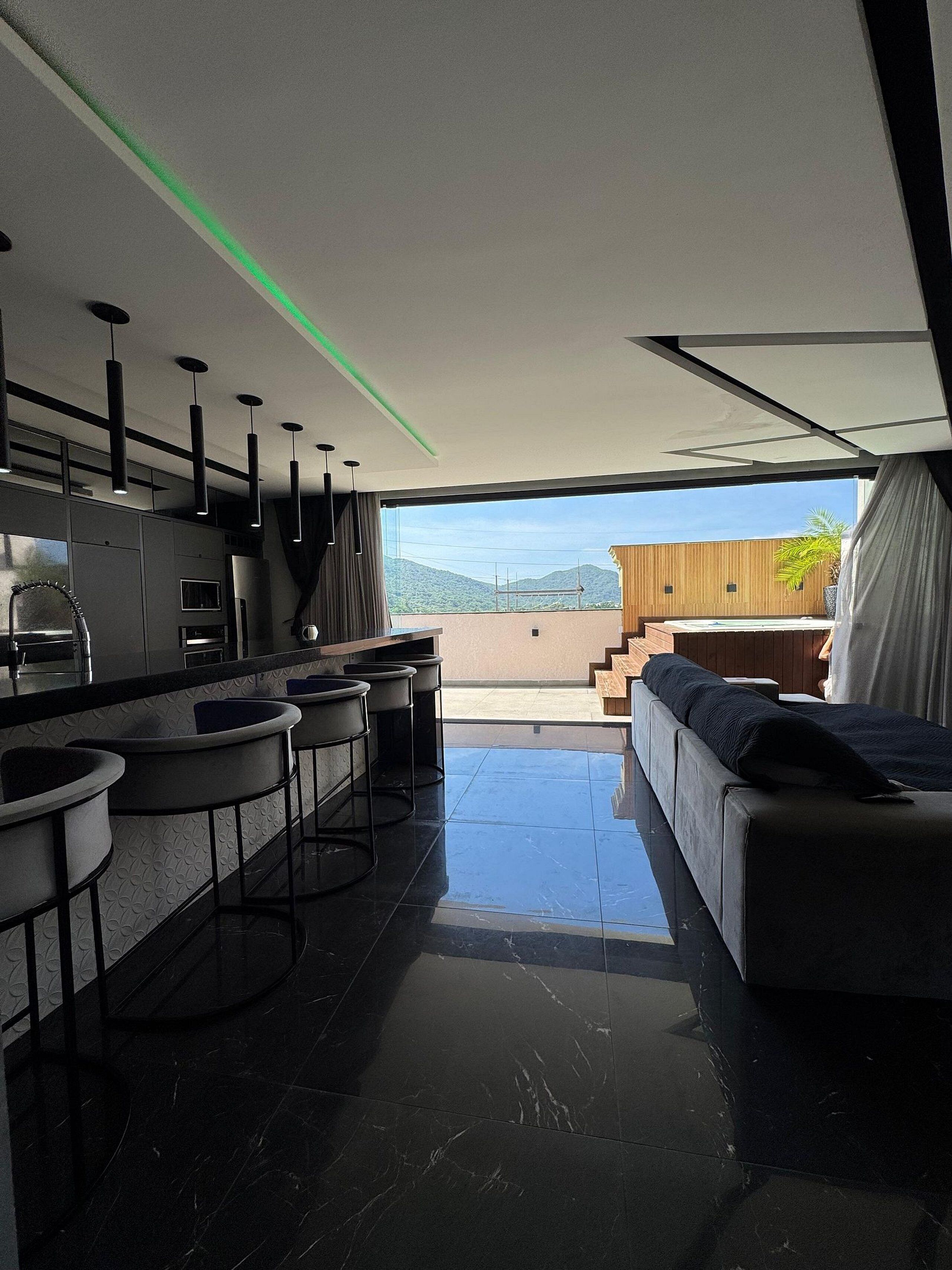 Apartment | Dining