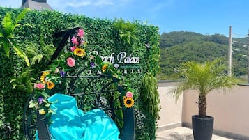 Khuôn viên nơi lưu trú