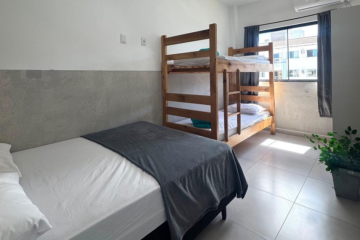 Apartemen | Wi-Fi gratis dan seprai linen