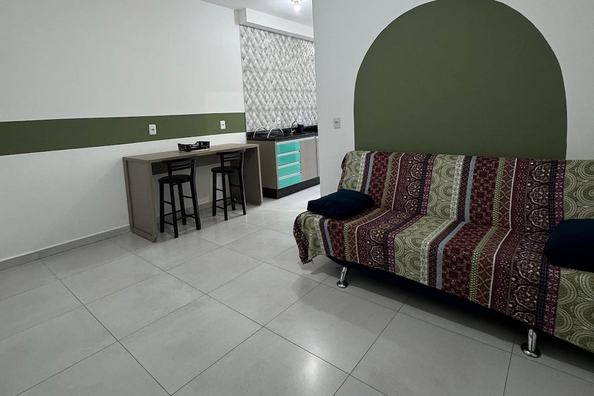 Appartement Économique | Wi-Fi gratuit, draps fournis