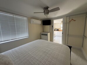 1 bedroom, iron/ironing board, WiFi