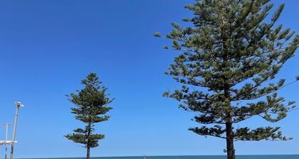 Scarborough 2 Bedroom Beach Stay