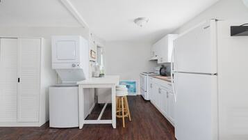 微波炉、烤箱、炉灶