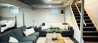 4-bedroom house in marvelous Speedway close to Downtown &IMS