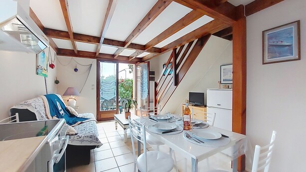Unclassified image, 1 of 24, button - La Coralline by Interhome (Vaux Sur Mer)