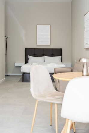 Strygejern/strygebræt, weekendseng, gratis Wi-Fi, sengetøj